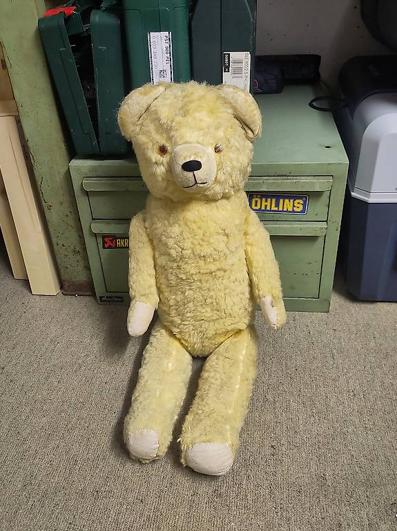 ANCIEN OURS EN PAILLE TEDDY BEAR