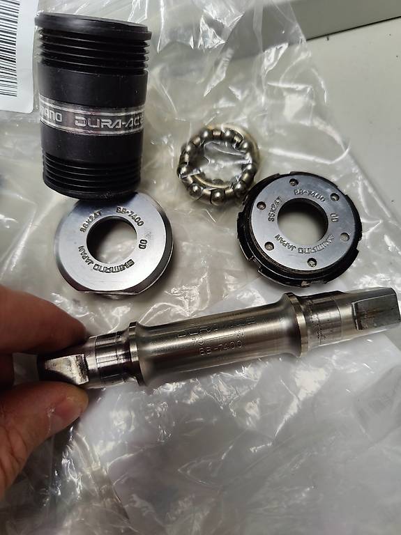 Axe De Pédalier Shimano Dura-Ace 7400 - Filetage Italien - Occasion - Vélo Course