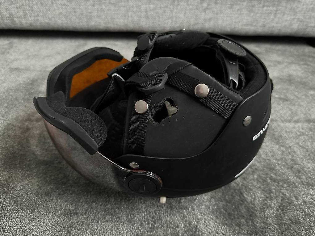 Promo Casque De Ski Et Snowboard Crivit chez Lidl