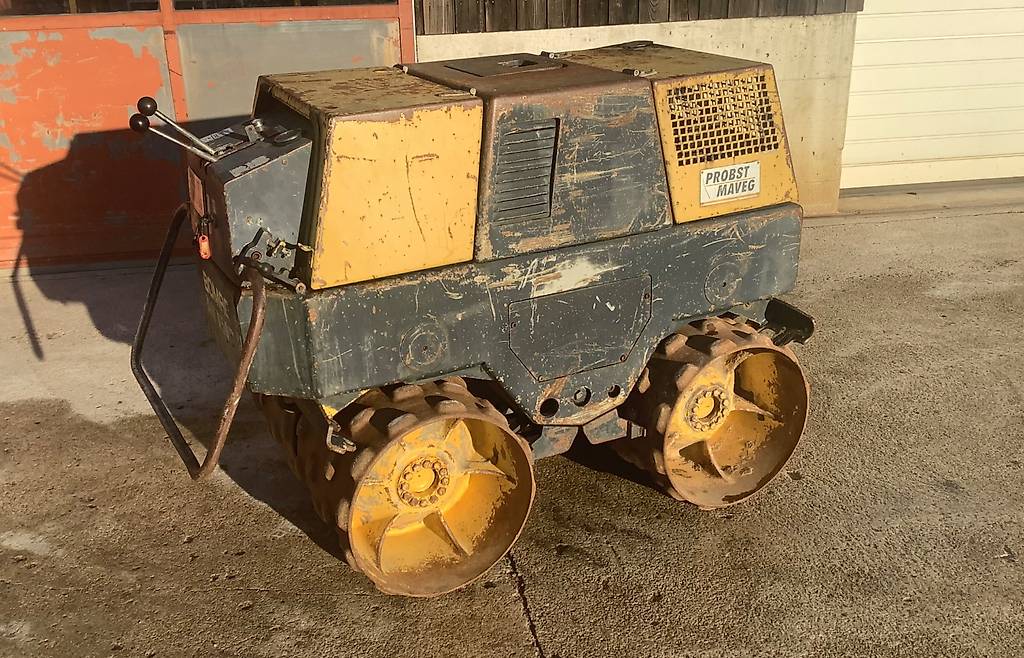 Bomag BW850T rouleau de tranchée pied de mouton Grabenwalze Canton