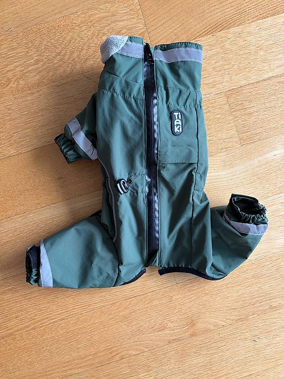 Combinaison intgrale pour petit chien, TIAKI Kurmit Canton Vaud - anibis.ch