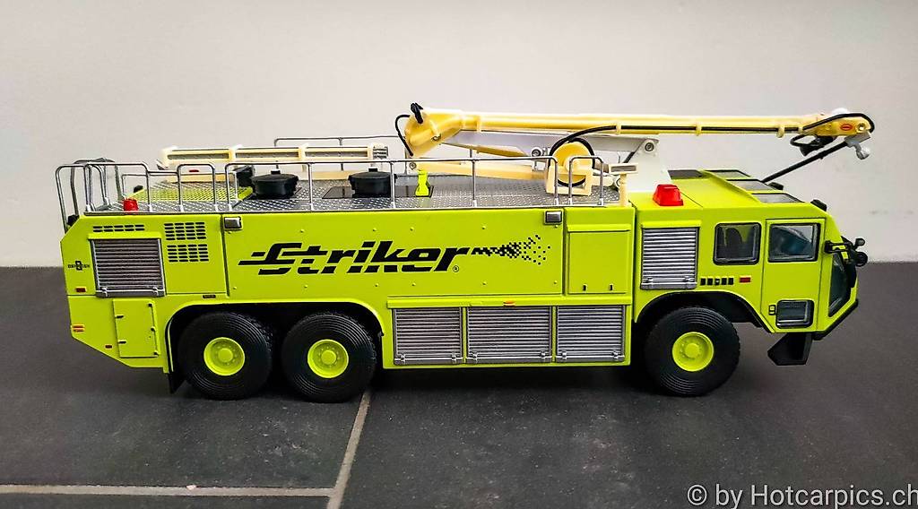 1/50 CONRAD CAMION Pompiers Grande Echelle Us E-One Emergency EUR 35,00