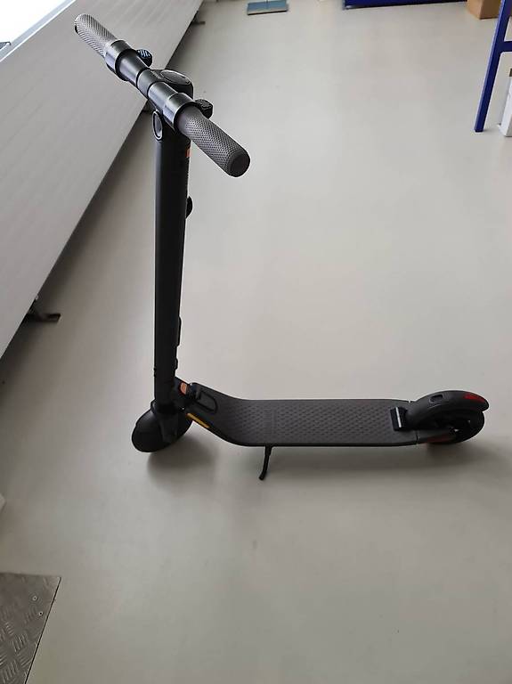 Trottinette électrique Ninebot Segway KickScooter ES1 - Noire - Occasion