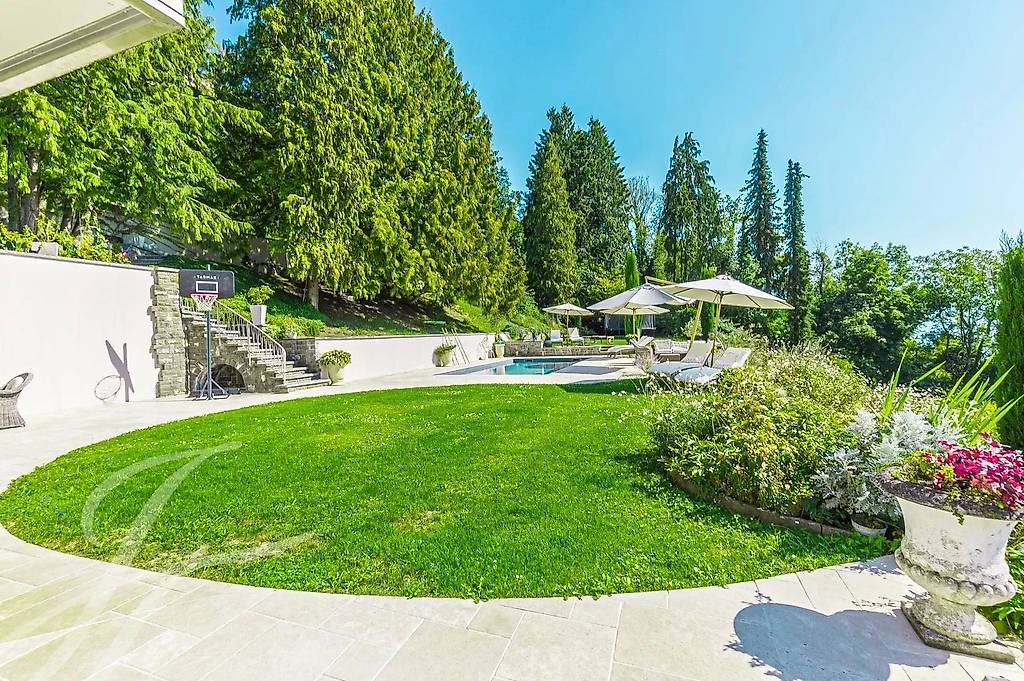 Spectaculaire Propri T Avec Piscine Et Vue Panoramique Canton Vaud