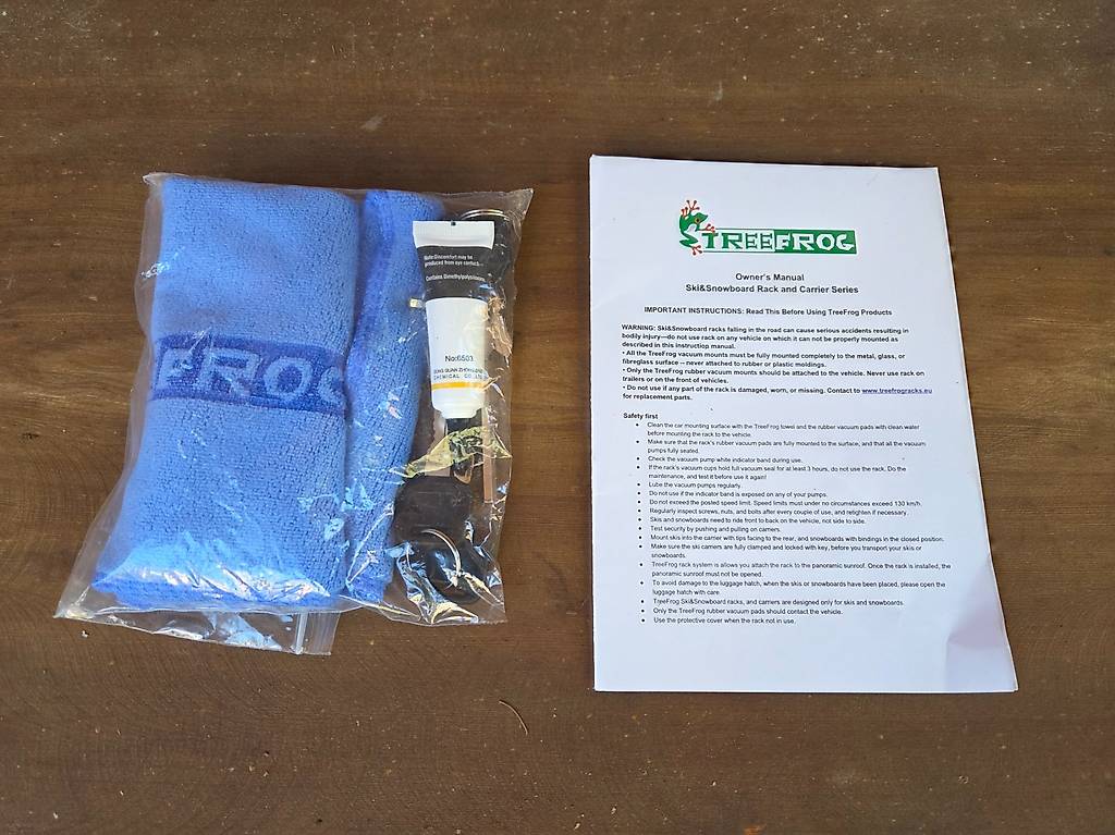Tree Frog Ski Et Snowboard 626 Carrier Pour Barres De Toit - Porte-Ski Et Snowboard Robuste