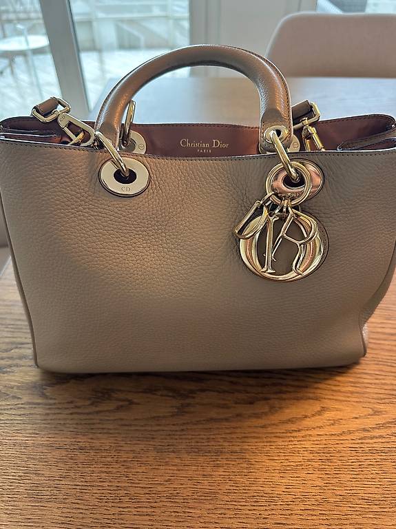 Sac Lady Dior Large Canton Vaud