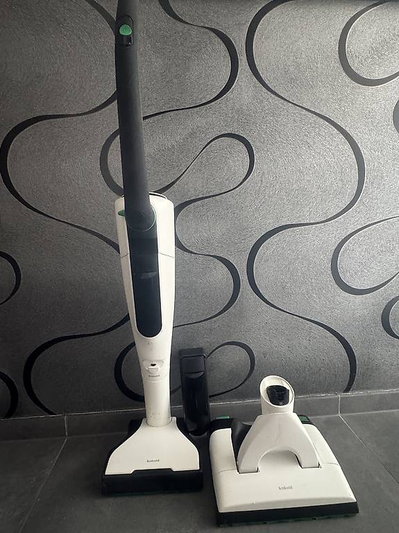 Aspirateur Kobold VK7 im Kanton Wallis