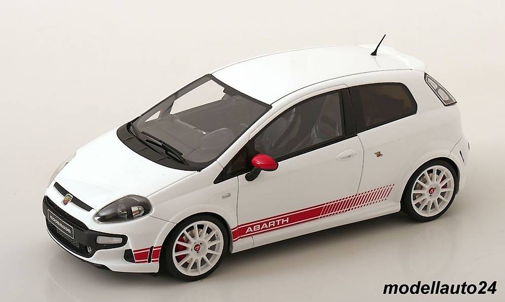 オットー 1/18 フィアット プント アバルト エッセエッセ 2010