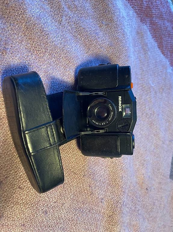 Appareil Photo Minox 35 GT - 35 Mm, Compact, Noir - Pour Pièces Ou Réparation