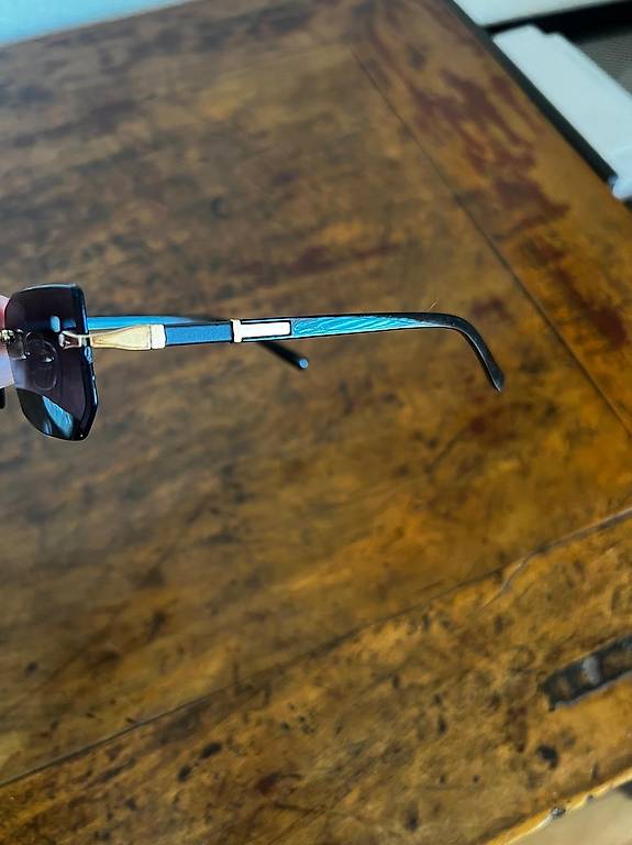 Lunettes De Soleil REVO Sport NEUVES Dans Leur Boîte - 66X10 130mm - Marron - Jamais Utilisées