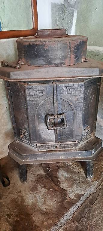 File:Ancien haut fourneau de Bussy 07.jpg - Wikimedia