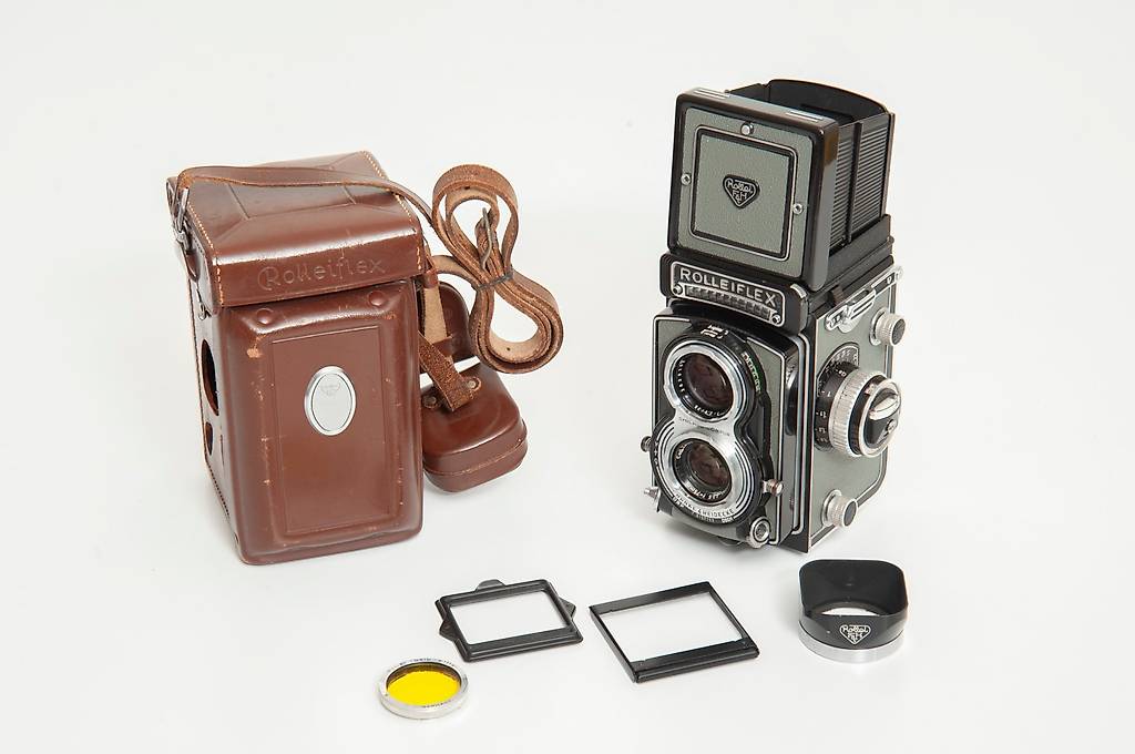 Rolleiflex T - Carl Zeiss Tessar 1:3.5/75mm im Kanton Waadt