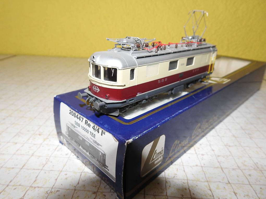 Locomotive HO Lima 208066 – SBB CFF Re 4/4 I 10050 TEE – échelle 1/87 – Occasion