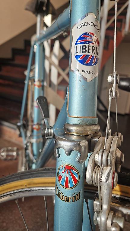 Velo course vintage Liberia Canton Vaud