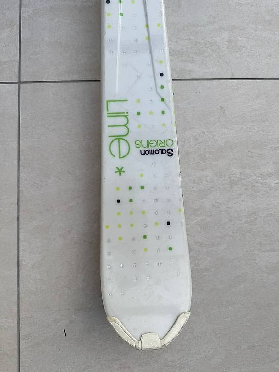 Ski Salomon Origins Lime - bon état - 159cm - avec bâtons Canton