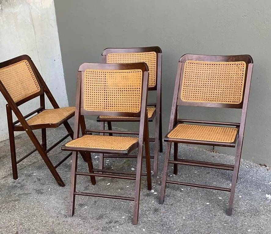 Recherche 5 chaises même à restaurer Canton Vaud anibis ch