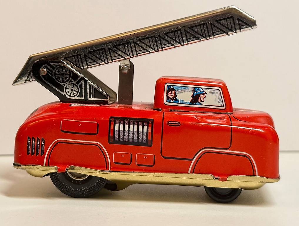Vintage 70s Ancien CAMION DE POMPIER TONKA en TÔLE? METAL? INCOMPLET Fire Truck