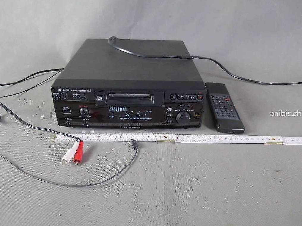 Sharp MD-MT20H (BL) Minidisc Recorder Player + 6 MiniDiscs (Gebraucht) in Morges für CHF 60 Sharp MD-MT20H (BL) Minidisc Recorder Player + 6 MiniDiscs (Gebraucht) in Morges für CHF 60