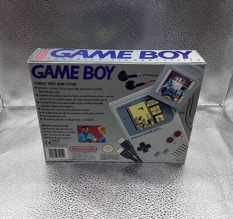 Lot De 2 Jeux Game Boy: Console DMG-01 Classic + Cartouche Les Schtroumpfs Advance