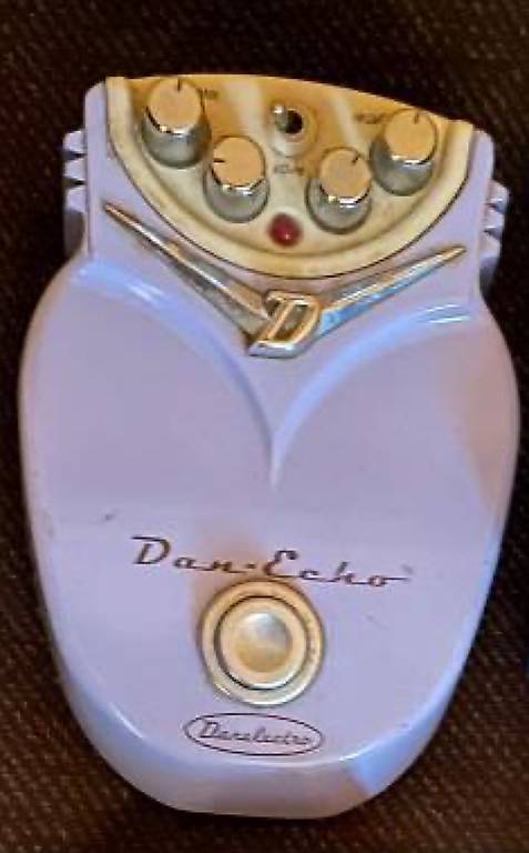 【ほぼ未使用】Danelectro Dan Echo DE-1　A1611 Danelectro DE-1 Dan-Echo im Kanton Zürich - anibis.ch