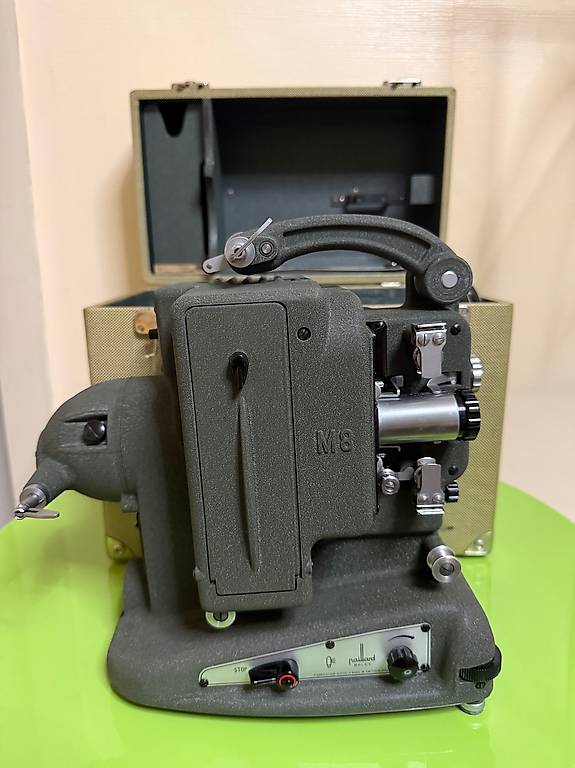Projecteur De Film 8 Mm Paillard Bolex M8 - Ancien - Avec Boîte De Transport