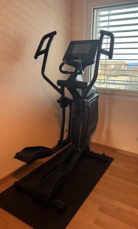 Vélo elliptique Fly RX Finnlo by Hammer im Kanton Waadt