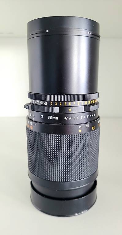 Hasselblad 250mm f5.6 CF Sonnar (Carl Zeiss) Canton Fribourg