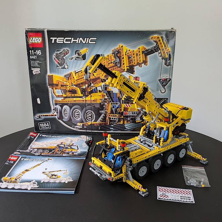 LEGO TECHNIC 8421 Mobile Crane (2005) with box Canton Vaud
