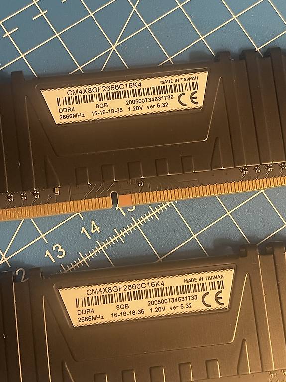 8x 64GB 512GB DDR4 2666MHz ECC LRDIMM RAM für Dell StoreEasy 1850
