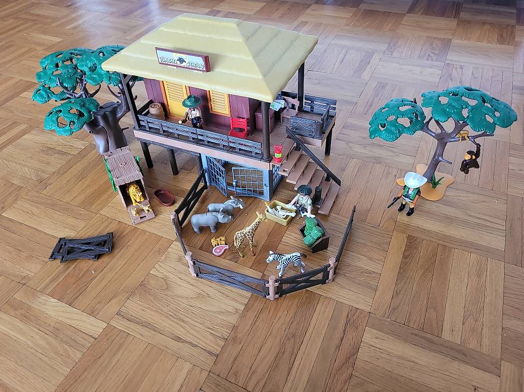 Playmobil 4826 Centre De Soins Pour Animaux Sauvages – Occasion Complet