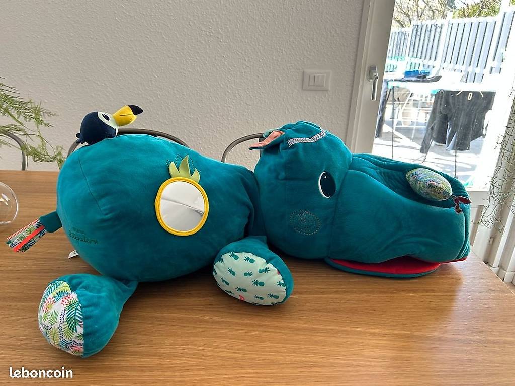 Peluche géante d?activité Marius Lilliputiens neuve im Kanton Genf