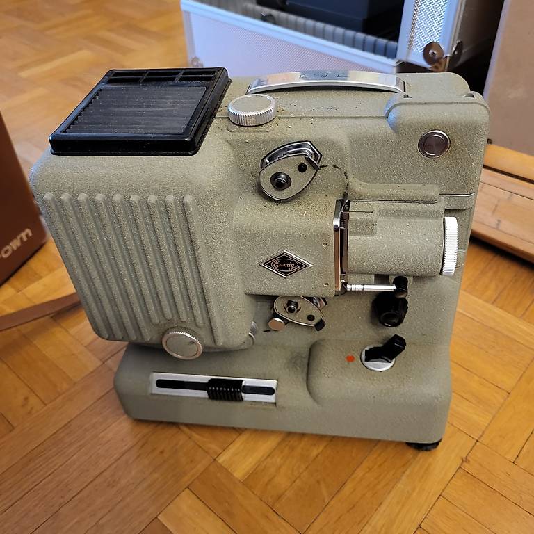 Projecteur de film Eumig Mark 502D (Gebraucht) in Collonges für CHF 60