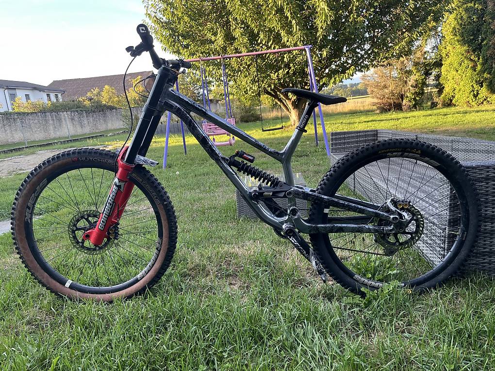 Dh Commencal furious (Frs) Canton Fribourg