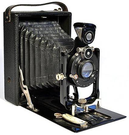 Appareil photographique Stéréo /panoramique type Klapp vers
