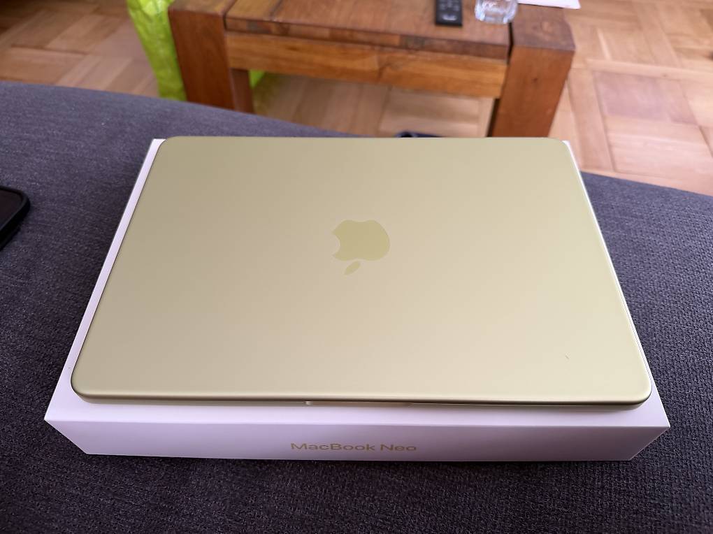Apple Macbook Neo 512GB im Kanton Bern - anibis.ch