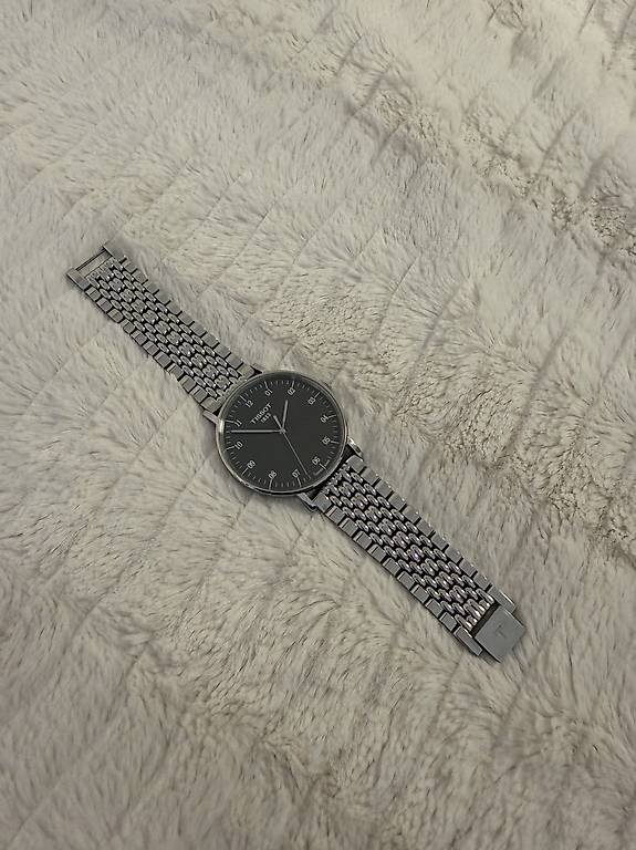 Montre Tissot Everytime Canton Genève