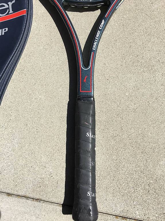 RAQUETTE TENNIS BOIS SLAZENGER avec sa croix anti vrillage séphir année 60/70. EUR 20,00 - FR