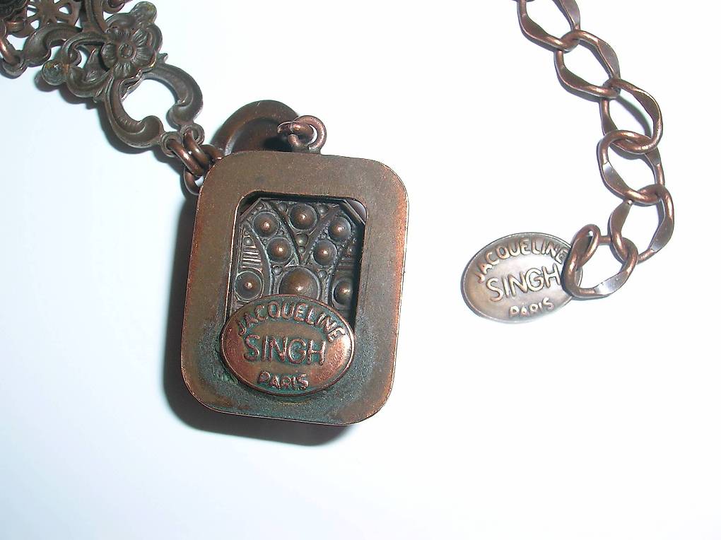 Collier Vintage JACQUELINE SINGH PARIS - Breloques Cristal Argenté - Longueur 41-45 Cm - Occasion Bon état