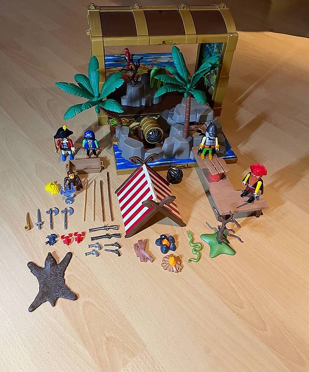 Coffre Playmobil Avec 30 Pièces D'or Doubles - Trésor Pirate Et Médiéval - Occasion