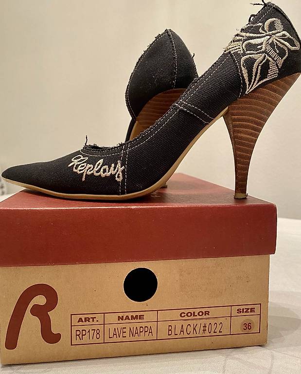 Escarpins Replay Taille 40 - Talons Aiguilles Beiges, Très Bon état, Modèle Adidas 3ST.002