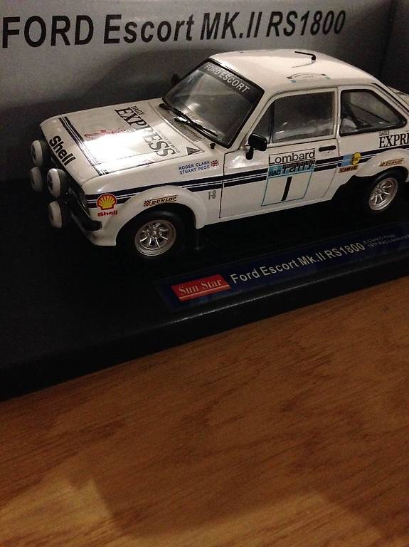 Ford Escort RS 1800 Mk II 1 18 Canton Genève anibis ch