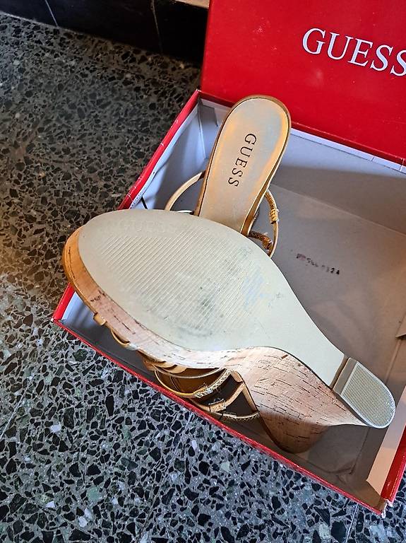 Chaussures Compensées Femme Marks & Spencer - Taille UK 6 (pointure 39 Environ) - Occasion - Étain