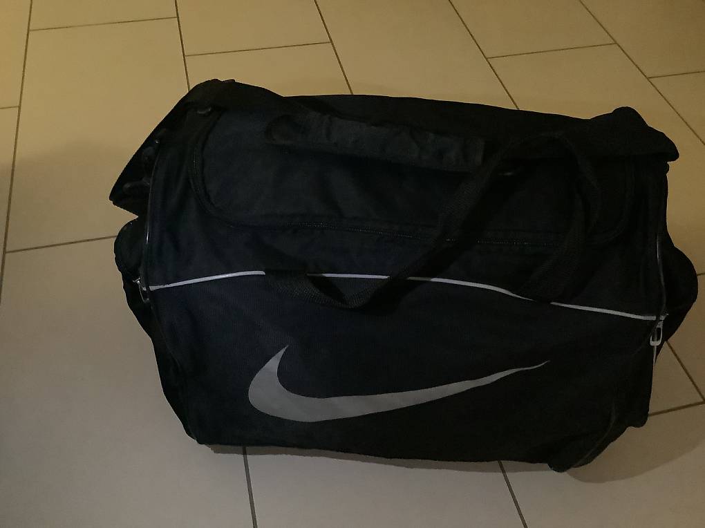 Grand Sac de sport Nike Canton Vaud anibis.ch