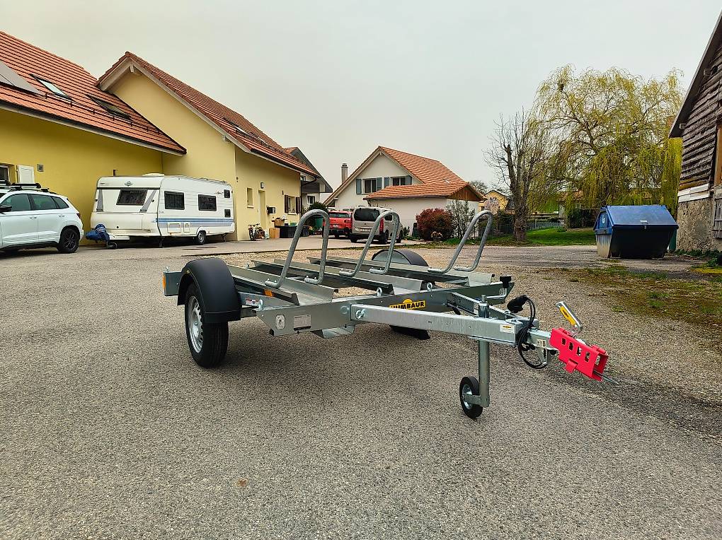 Remorques pour 3 motos A Louer im Kanton Waadt anibis.ch