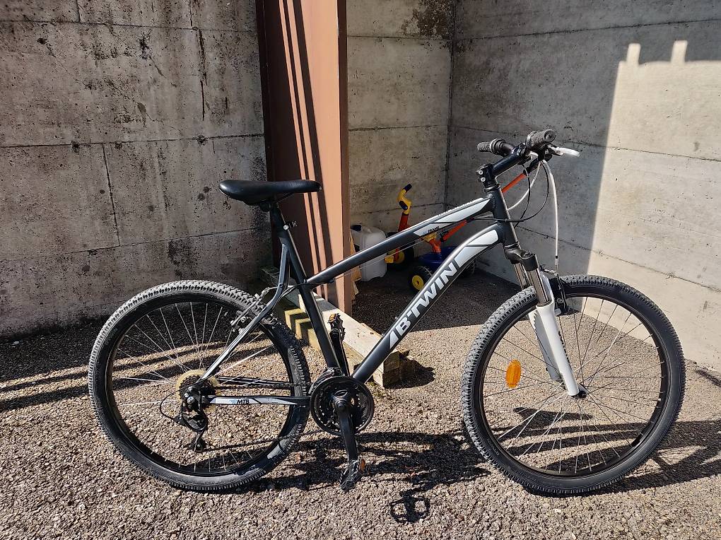 VTT b Twin rockrider 340 Canton Fribourg