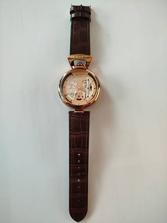 Montre Bracelet à Quartz Dorée - Cadran Blanc, Sans Marque, Femme - Neuf Sans étiquette