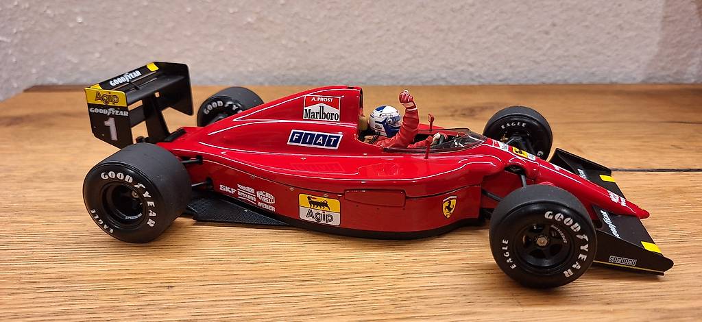 Ferrari 641/2 Alain Prost 100 F1Victorie Ferrari Exoto 1:18 im