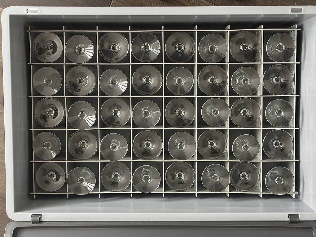 Kunstoffbox UTZ mit Deckel inkl. Gläser Canton Saint-Gall