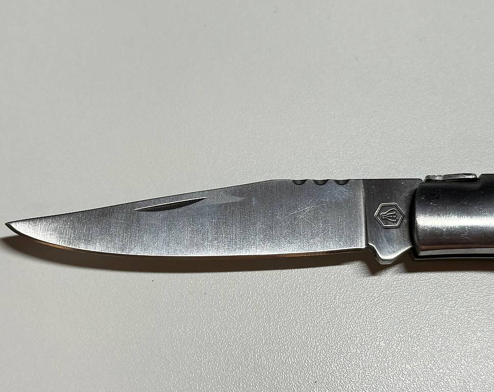 Couteau De Poche Laguiole Pliant D'occasion - Poignée En Bois, Fabrication Française
