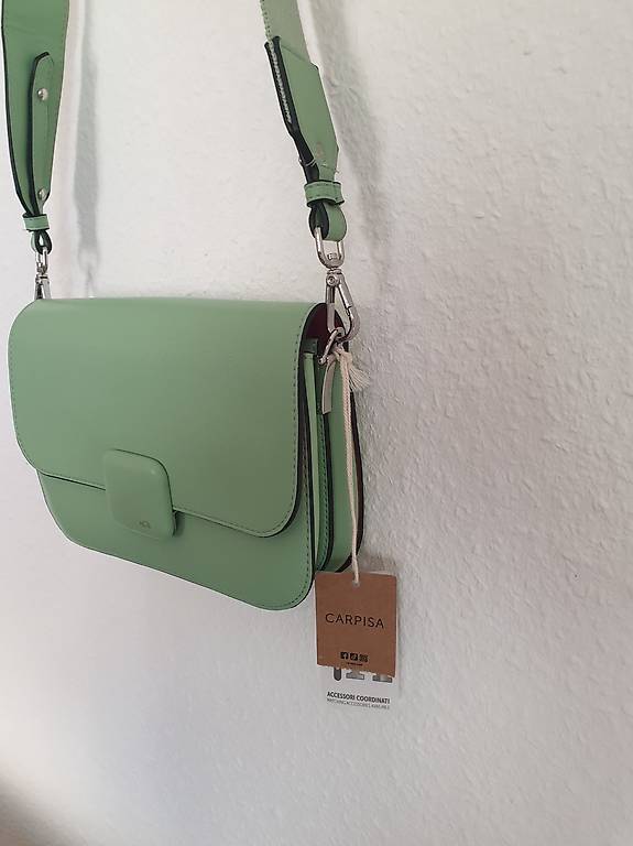 Sac Bandoulière Carpisa Doré | Neuf Avec Petits Défauts, Style Pratique Et élégant